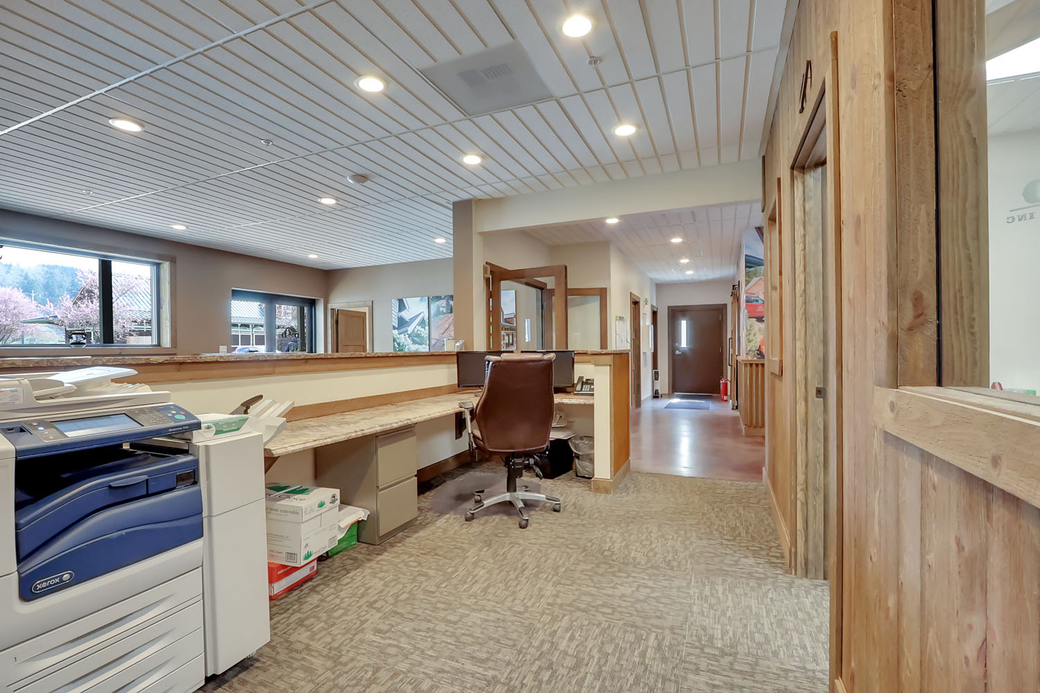 120 Corrin Ave NW