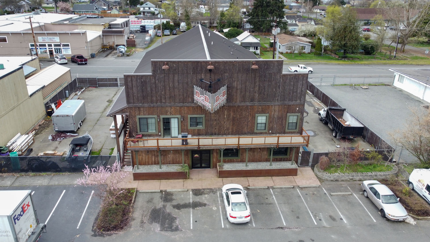 120 Corrin Ave NW