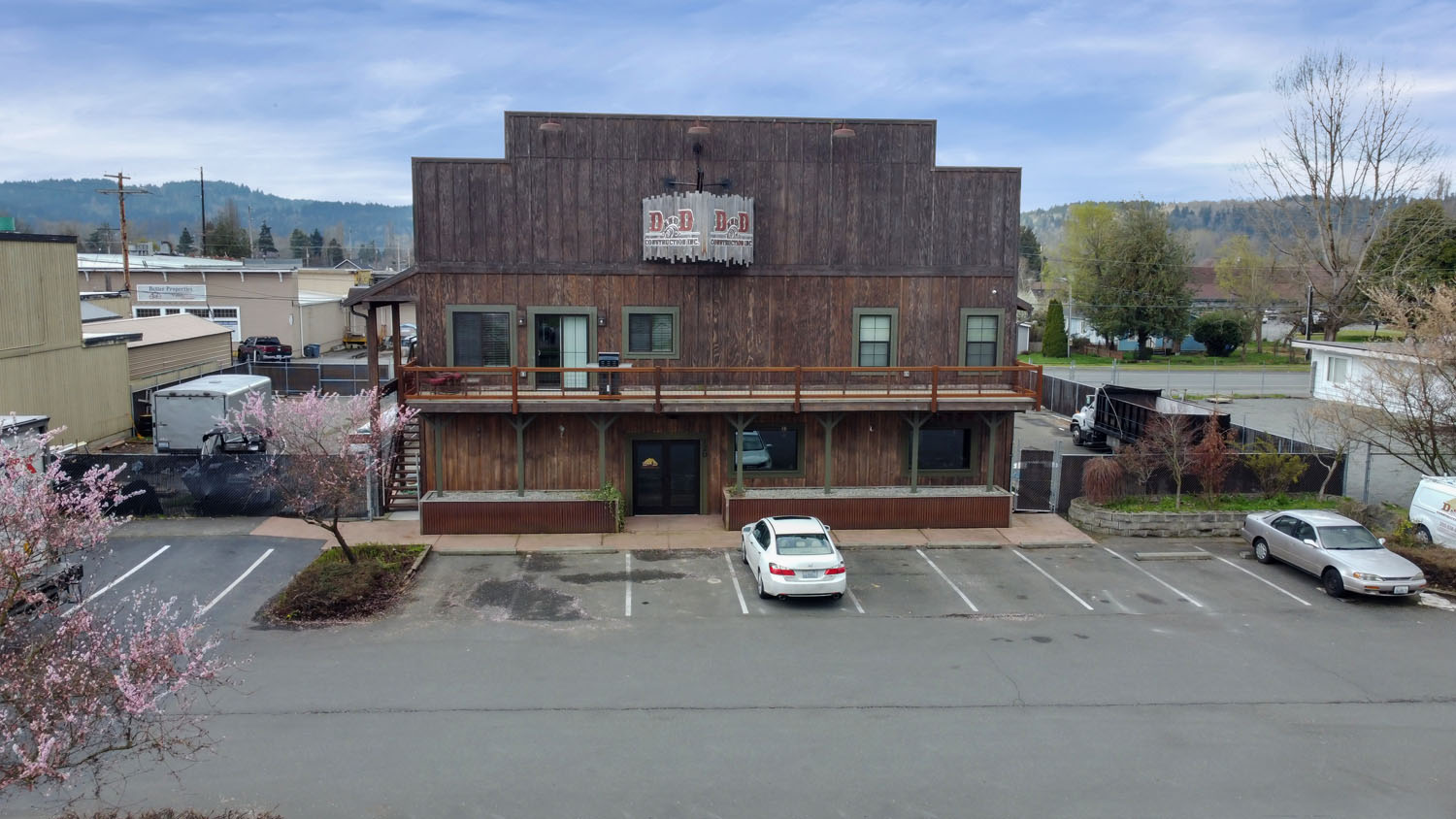 120 Corrin Ave NW