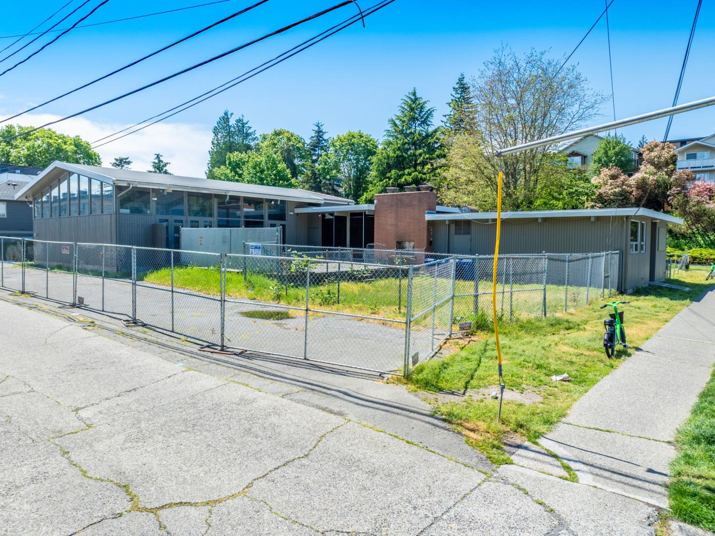 4800 40th Ave SW