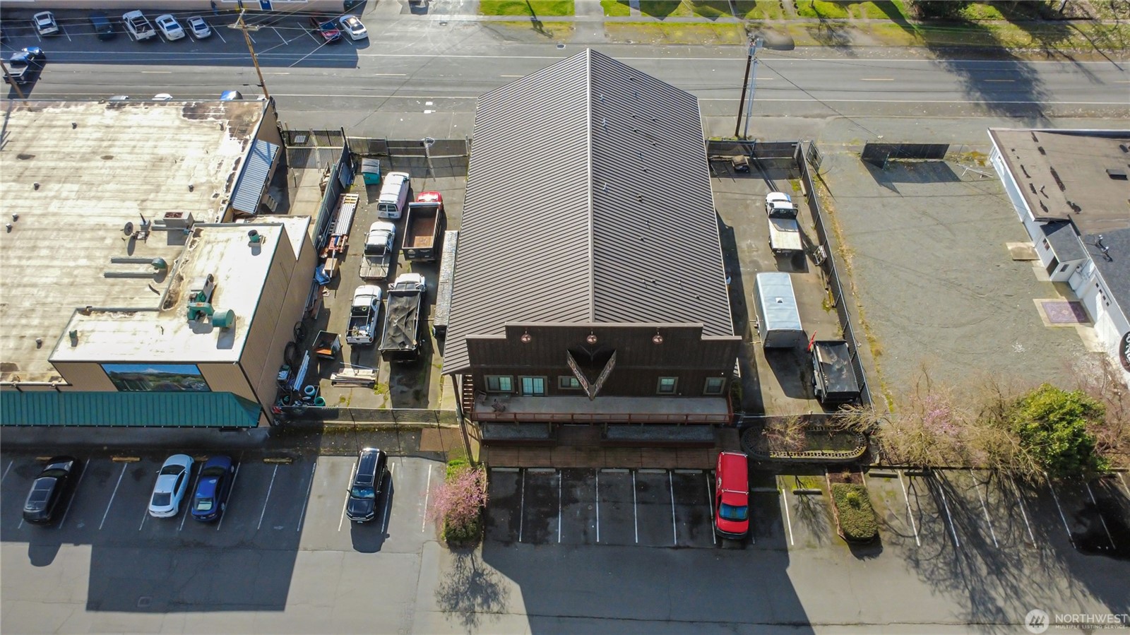 120 Corrin Ave NW