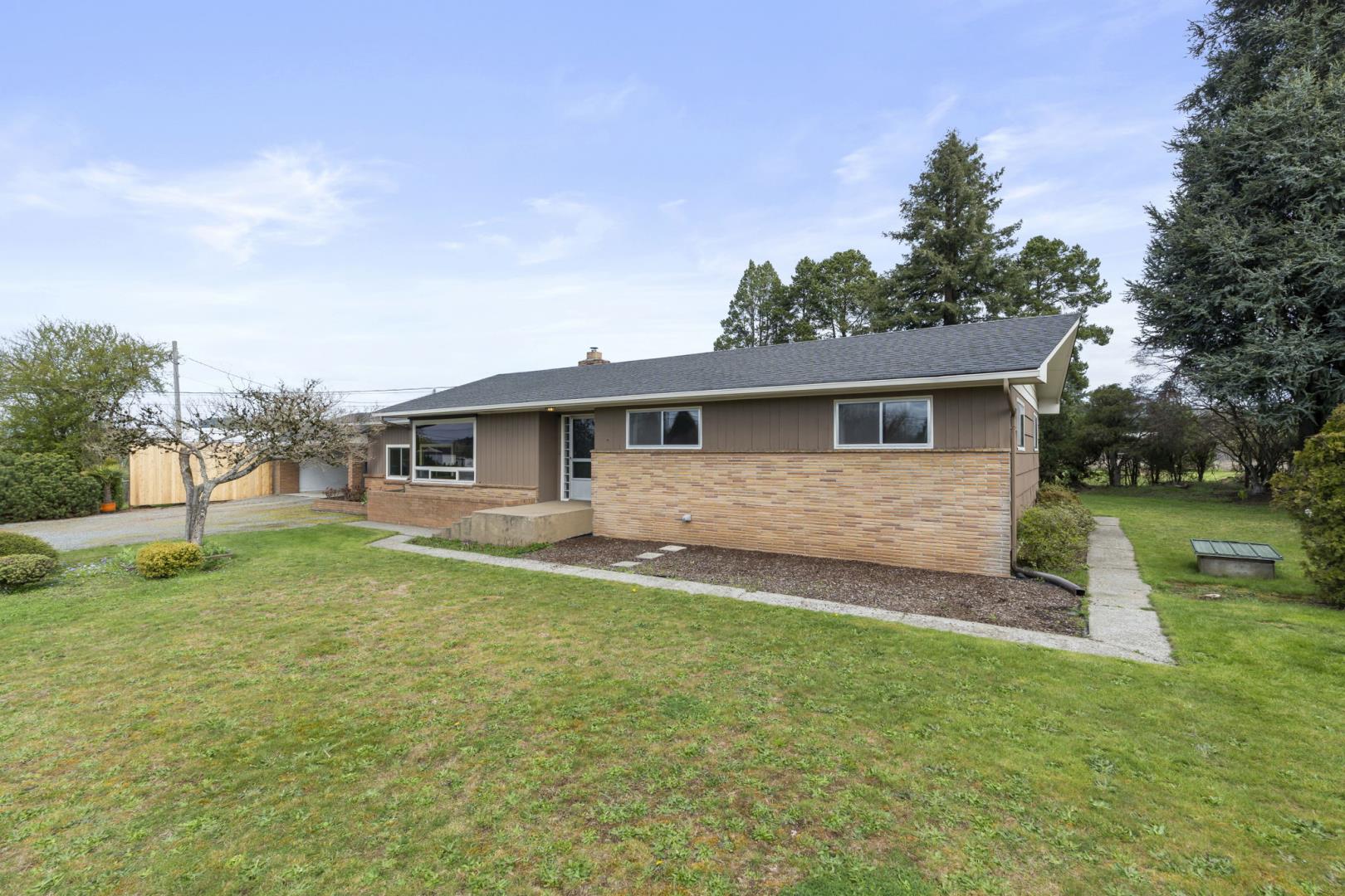 1553 Bishop Rd