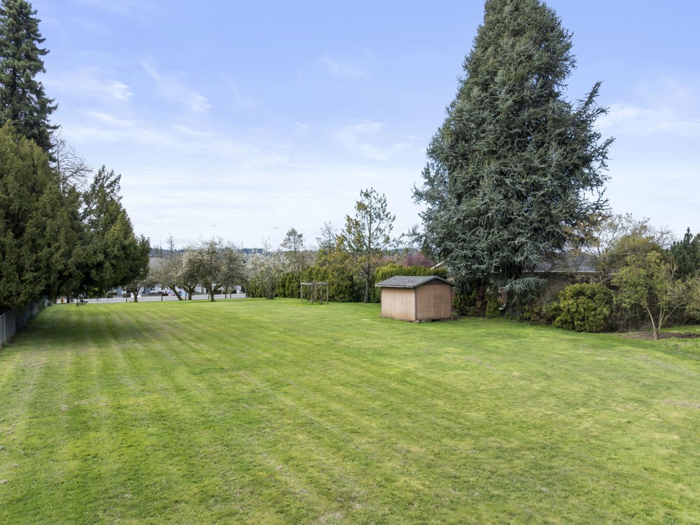1553 Bishop Rd
