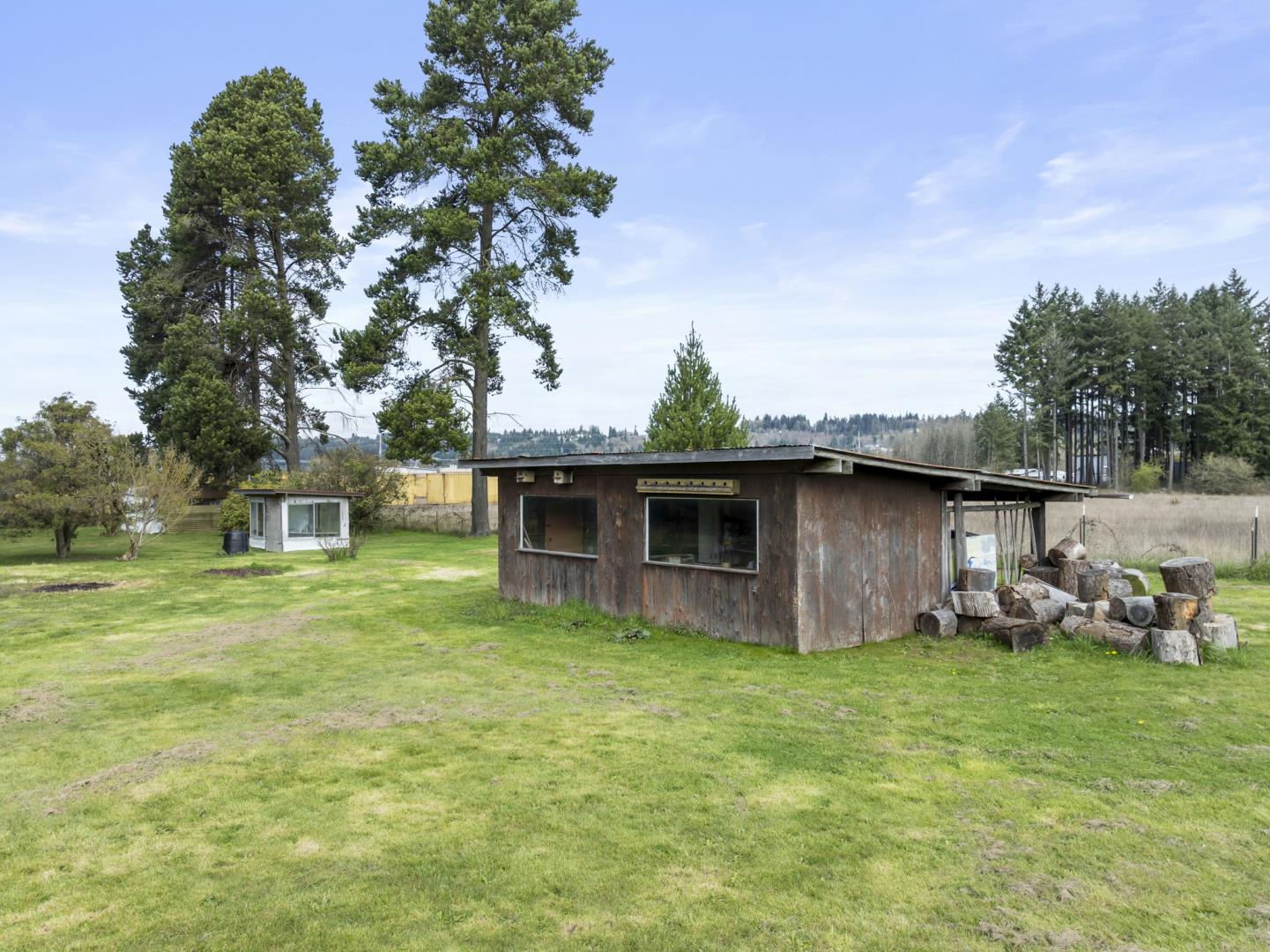 1553 Bishop Rd