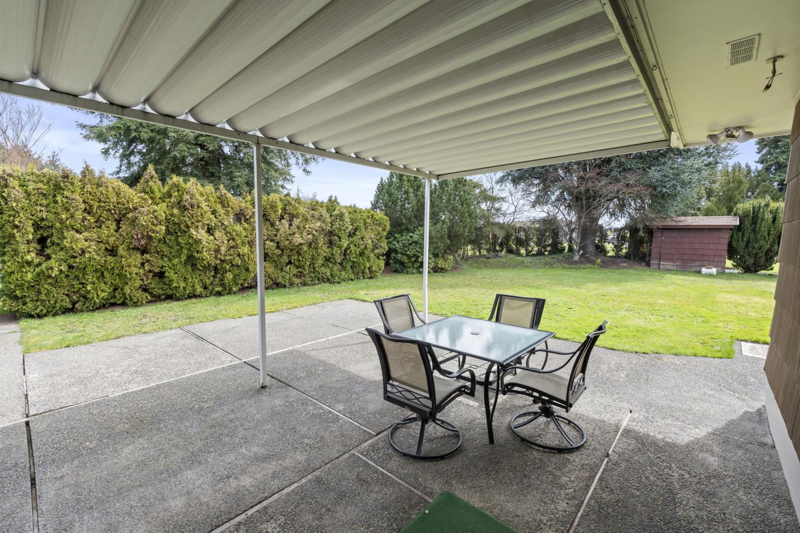 1553 Bishop Rd