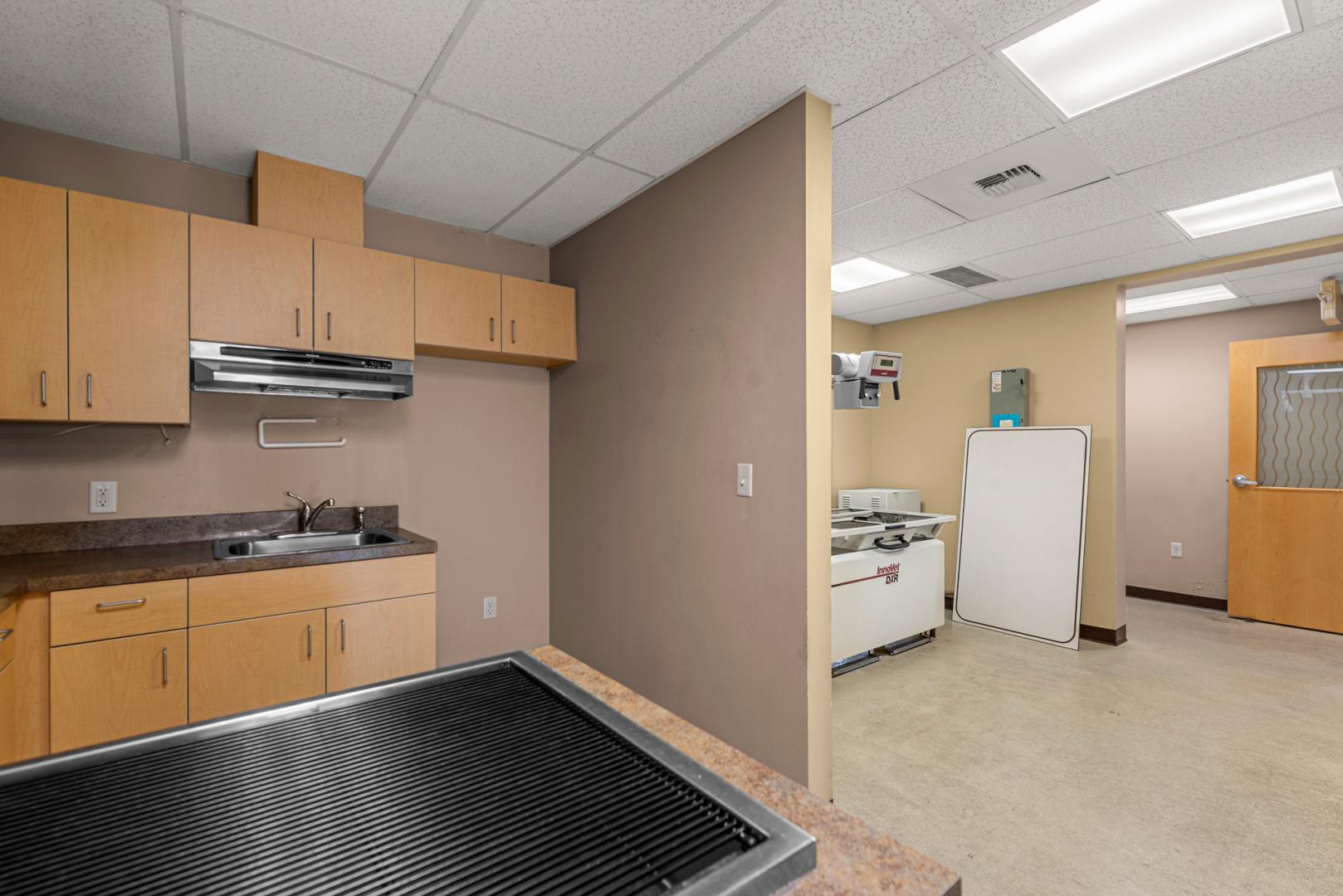 10 N Chelan Ave