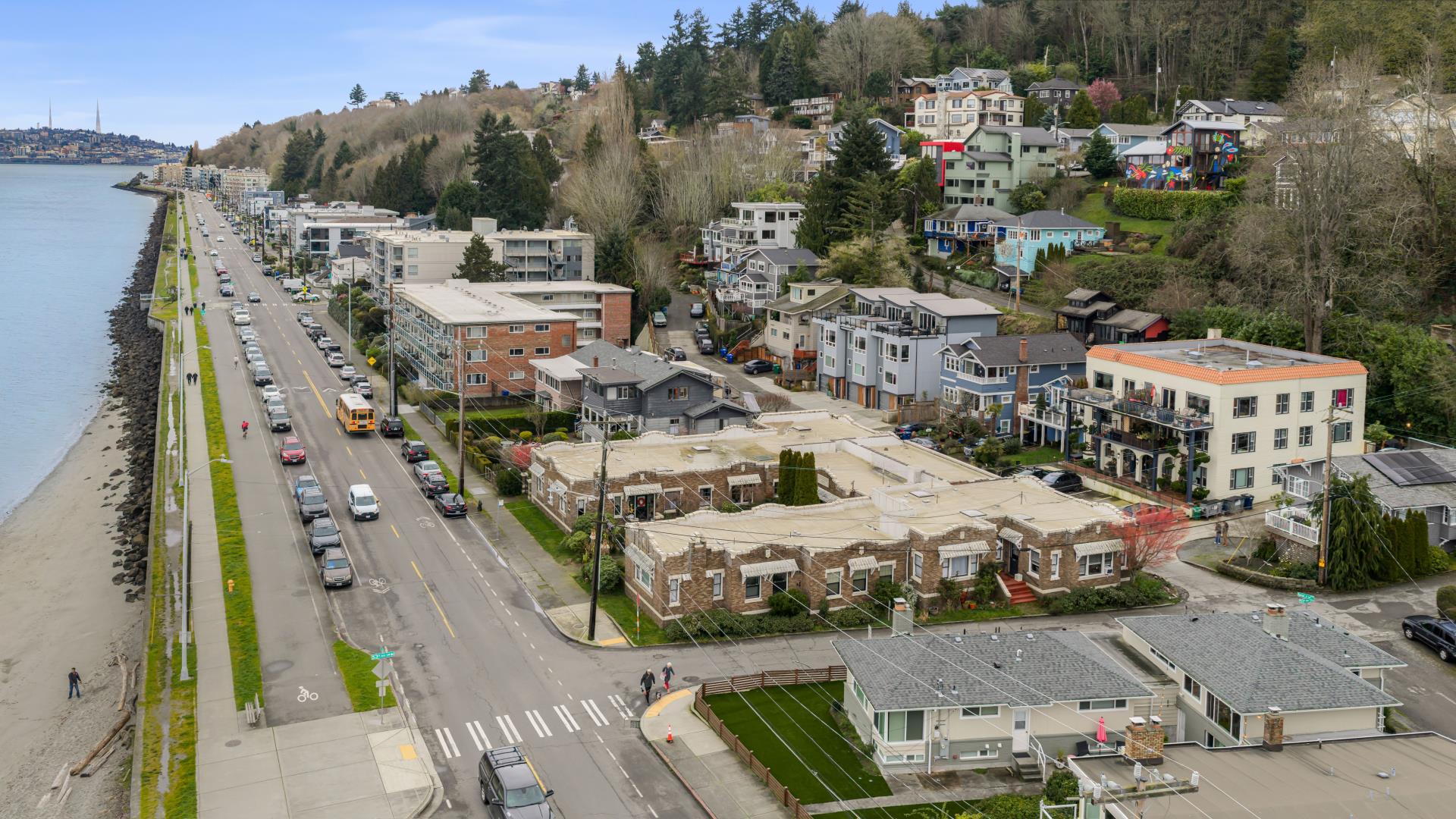 2250 Bonair Pl SW